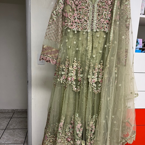 Pakistani wedding dress - Picture 5 of 5